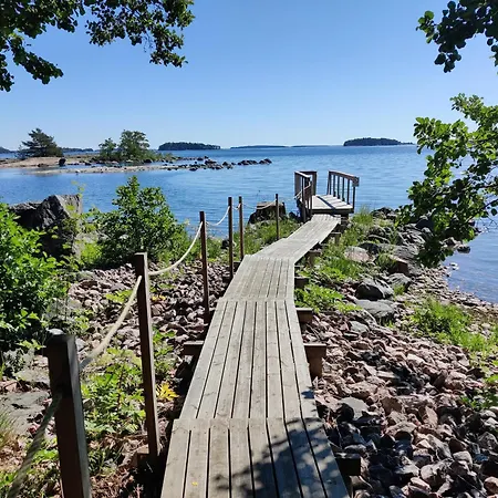Kivisaari *